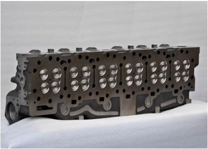 ENGINE CYLINDER HEAD ASSEMBLY